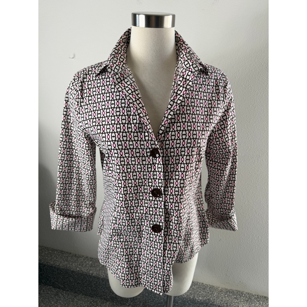 Foxcroft Wrinkle Free Fitted Shirt Womens 6 White Burgundy Pink Chain Link Print